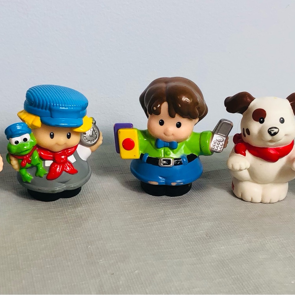 Fisher Price Little People Lot Of 5 READ